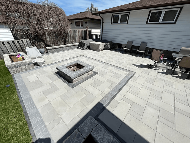 Interlocking Patios, Walkways & Retaining Walls - Landscaping - Photo 7
