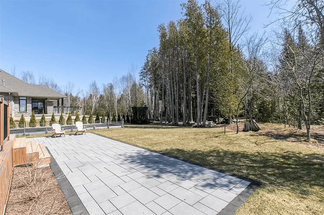 Interlocking Patios, Walkways & Retaining Walls - Landscaping - Photo 8