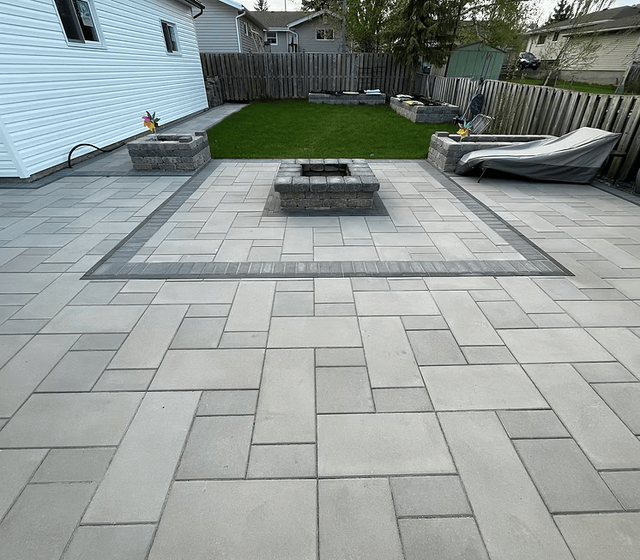 Interlocking Patios, Walkways & Retaining Walls - Landscaping - Photo 9