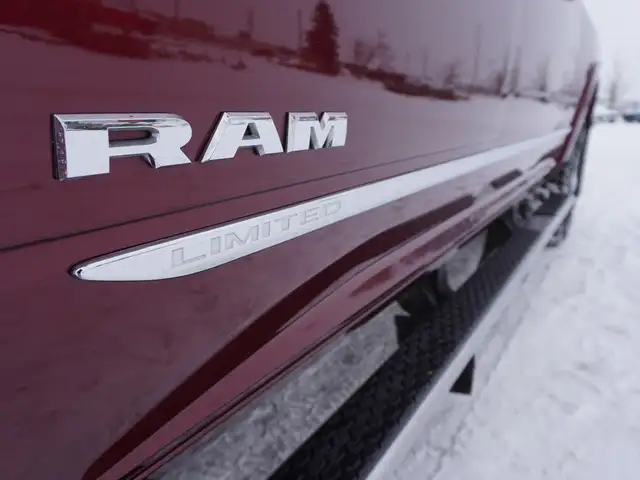 2022 Dodge Ram 2500 LIMITED MEGA CAB CUMMINS 4X4 W/9900GVW - Photo 16