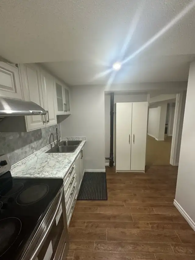Basment for Rent - Photo 5