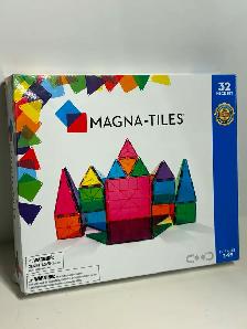 Magna-Tiles Classic 32 Piece Set