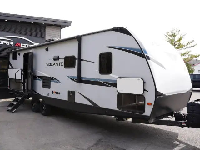2022 Crossroads VOLANTE 22BH SLEEPS 9 | KING BED | BUNKHOUSE...