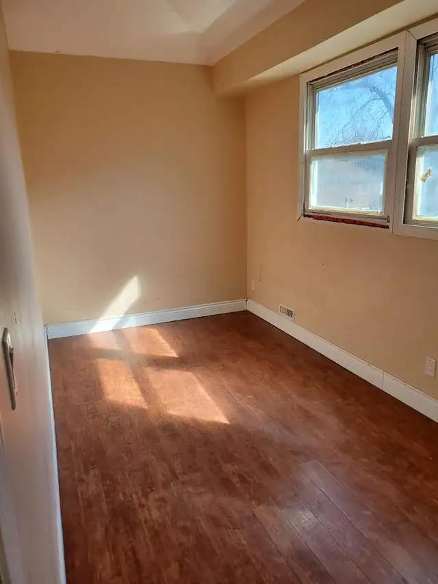 Room for Rent - Photo 3