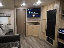 2021 Coachmen Catalina Legacy Edition W/BUNKS OUTDOOR KITCHEN DU - Photo 10