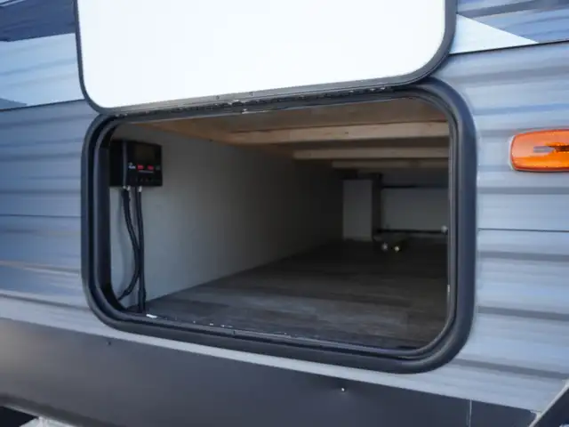 2021 Coachmen Catalina Legacy Edition W/BUNKS OUTDOOR KITCHEN DU - Photo 30