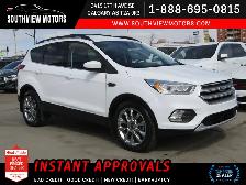 2019 Ford Escape SEL FWD Carplay / Adaptive Cruise / Leather / B
