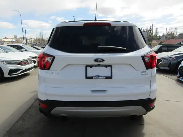 2019 Ford Escape SEL FWD Carplay / Adaptive Cruise / Leather / B - Photo 7