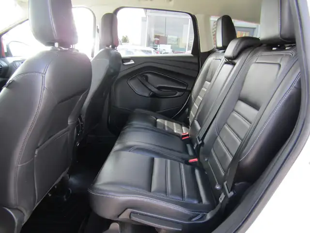 2019 Ford Escape SEL FWD Carplay / Adaptive Cruise / Leather / B - Photo 31