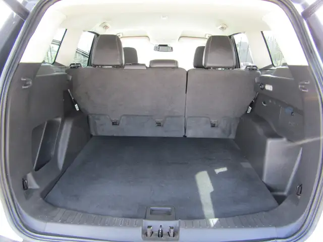 2019 Ford Escape SEL FWD Carplay / Adaptive Cruise / Leather / B - Photo 32