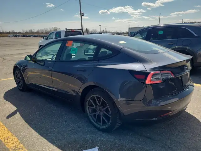 2022 Tesla Model 3 Standard Range l RWD l LFP Battery l FSD Comp - Photo 3