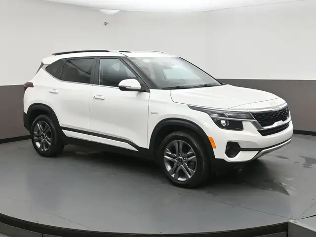 2023 Kia Seltos EX AWD Call 902-466-9550 Apple CarPlay/ Android