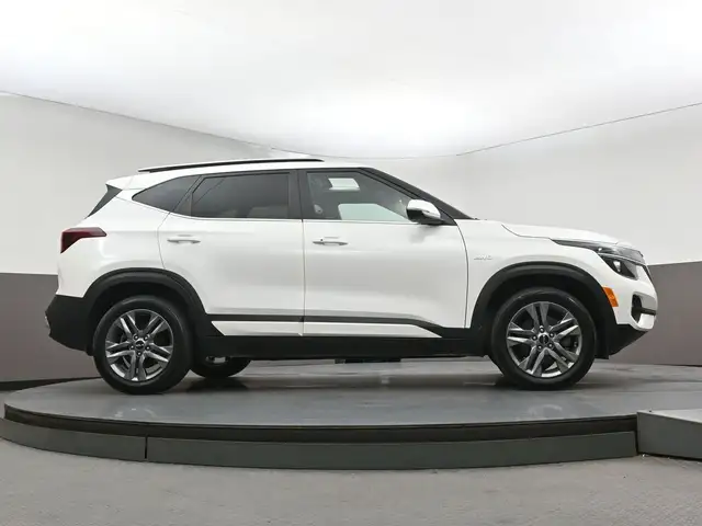 2023 Kia Seltos EX AWD Call 902-466-9550 Apple CarPlay/ Android - Photo 36