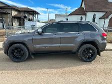 2015 Jeep Grand Cherokee Limited w/ aftermarket rims & New Tires