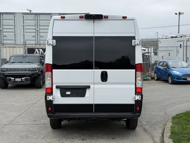 2020 Ram ProMaster 2500 Zanotti Reefer Cargo Van with Freezer Co - Photo 9
