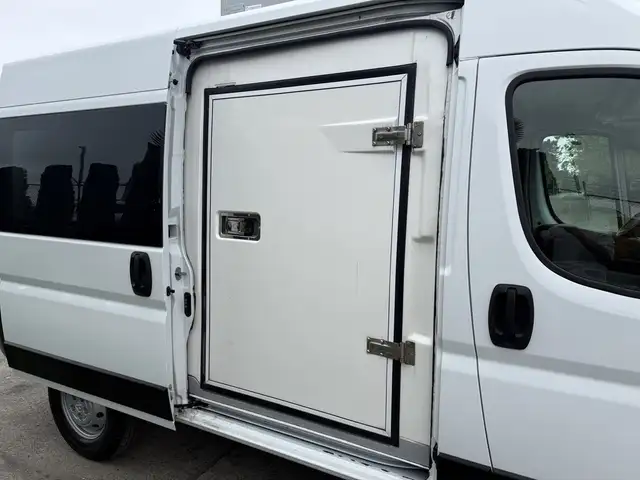2020 Ram ProMaster 2500 Zanotti Reefer Cargo Van with Freezer Co - Photo 38