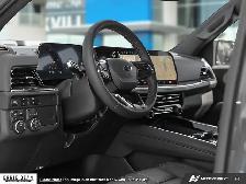 2026 Chevrolet Suburban RST SUNROOF // 2ND ROW BUCKETS // COM... - Photo 12