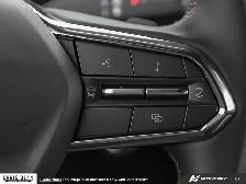 2026 Chevrolet Suburban RST SUNROOF // 2ND ROW BUCKETS // COM... - Photo 15