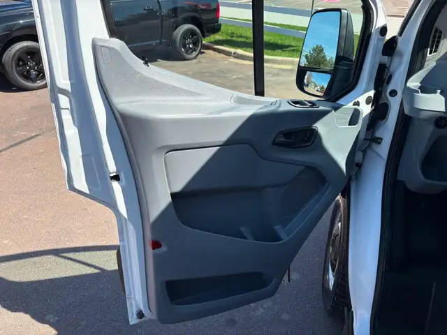2019 Ford Transit-250 Shelving! Divider! Backup Camera! - Photo 12