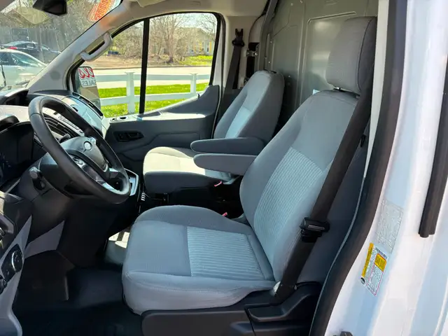2019 Ford Transit-250 Shelving! Divider! Backup Camera! - Photo 13