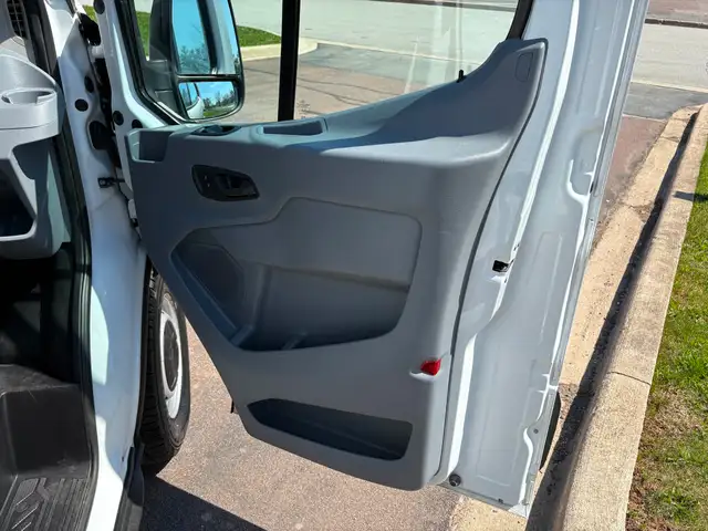 2019 Ford Transit-250 Shelving! Divider! Backup Camera! - Photo 19