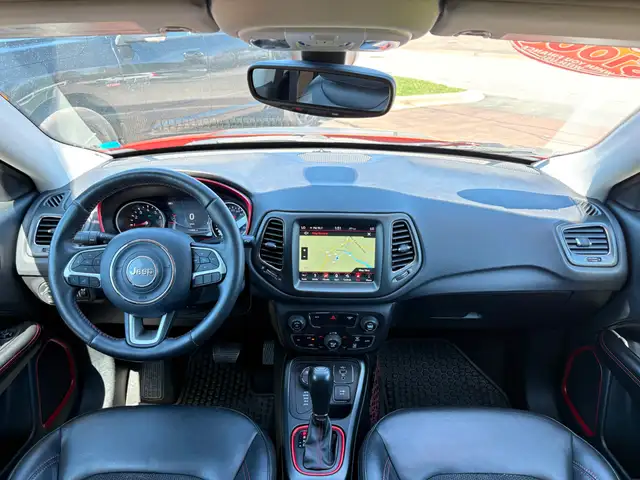 2019 Jeep Compass Trailhawk 4x4! Backup Camera! Htd. Seats! - Photo 12