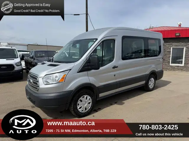 2018 Ford Transit Passenger T-150 130' Med Roof XLT - 10 Seat Pa