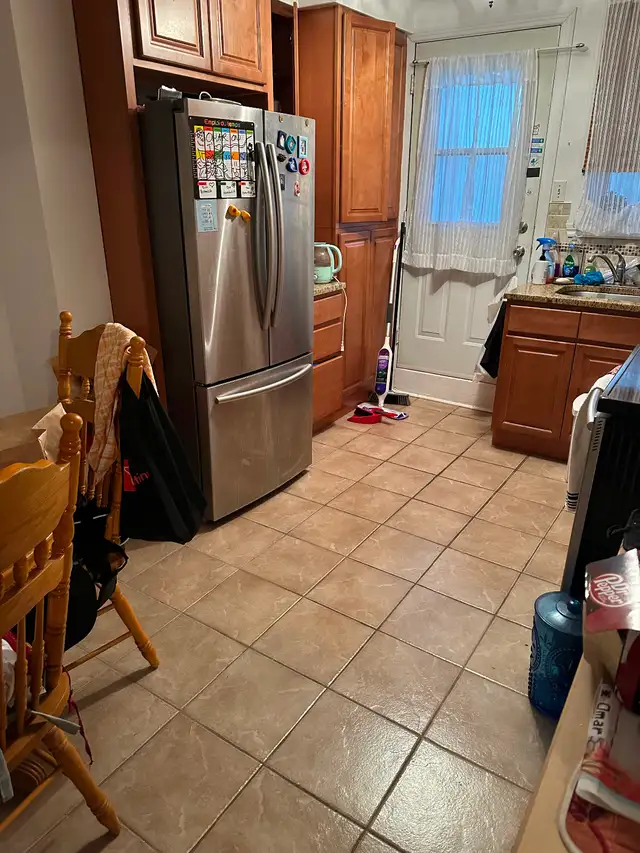 Beau grand 5 1/2 Haut duplex 3 chambres Montreal N - Photo 3