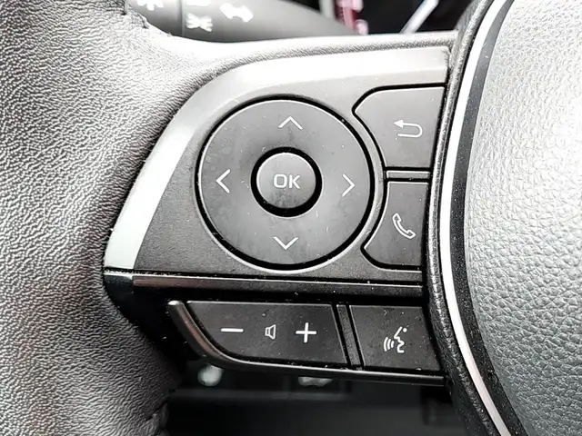 2023 Toyota RAV4 XLE GENUINE | XLE PACKAGE | TOYOTA CERTIFIED... - Photo 14