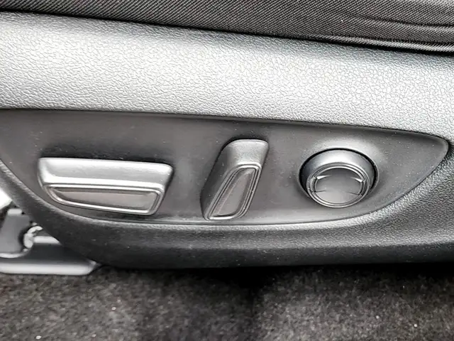 2023 Toyota RAV4 XLE GENUINE | XLE PACKAGE | TOYOTA CERTIFIED... - Photo 22
