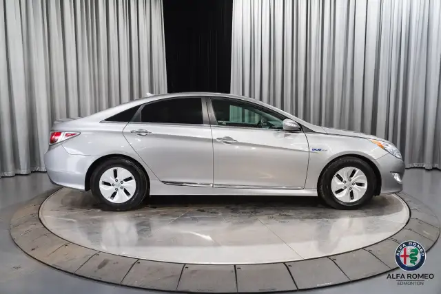 2014 Hyundai Sonata Hybrid - Photo 6