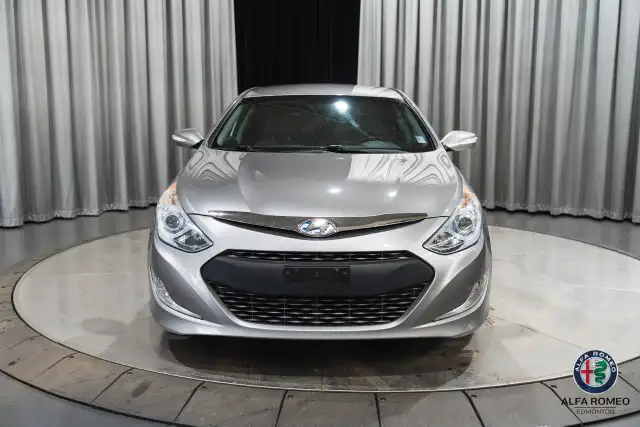 2014 Hyundai Sonata Hybrid - Photo 8