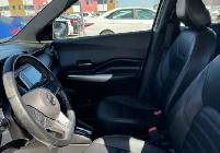 2019 Nissan Kicks SR : No Reported Accidents - Photo 7