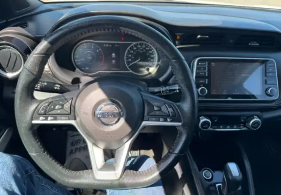 2019 Nissan Kicks SR : No Reported Accidents - Photo 12