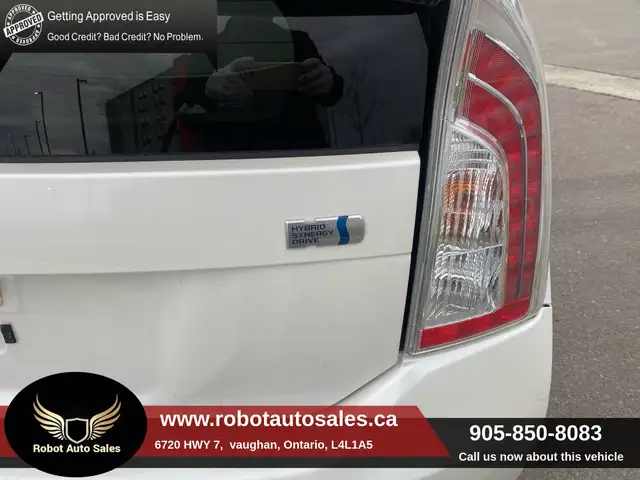 2013 Toyota Prius 5dr HB - Photo 7