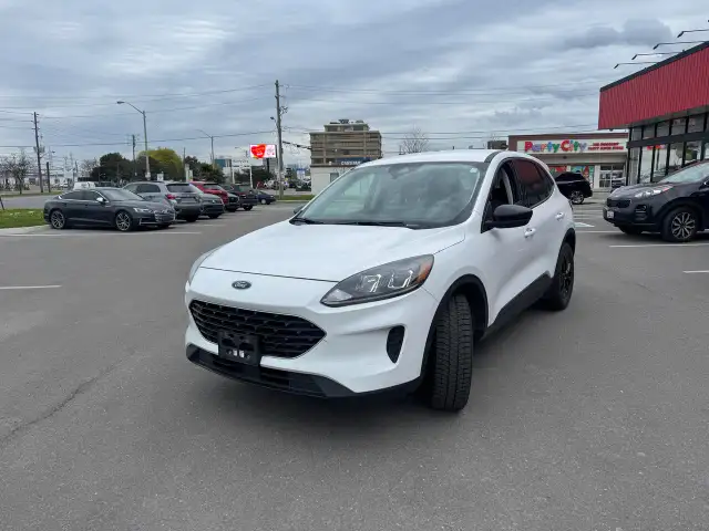 2021 Ford Escape SE AWD NAVI B/SPOT L/ASSIST P/START CARPLAY CAM - Photo 3