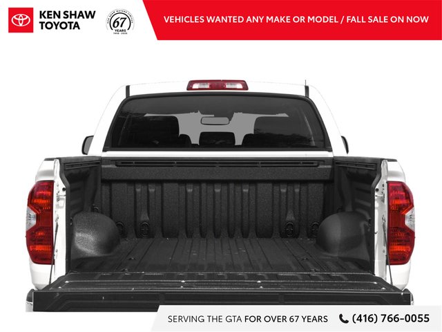 2019 Toyota Tundra SR5 Plus 5.7L V8 TRD OFF ROAD / 2 SETS OF... - Photo 8
