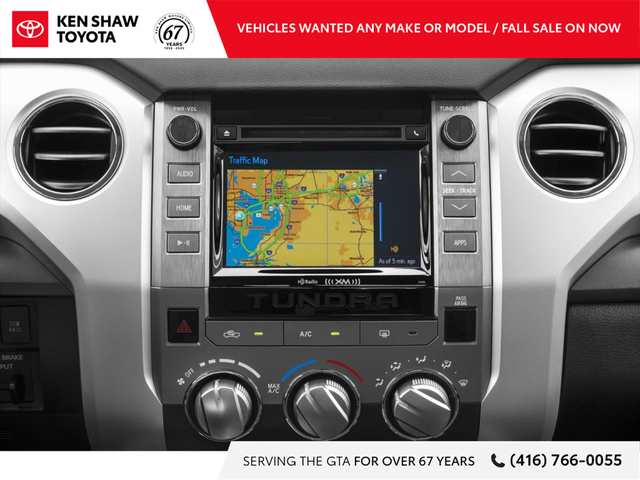 2019 Toyota Tundra SR5 Plus 5.7L V8 TRD OFF ROAD / 2 SETS OF... - Photo 13