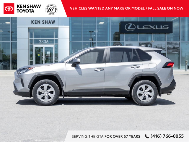 2023 Toyota RAV4 LE ALL NEW TIRES / HEATED SEATS / BACK UP CA... - Photo 3