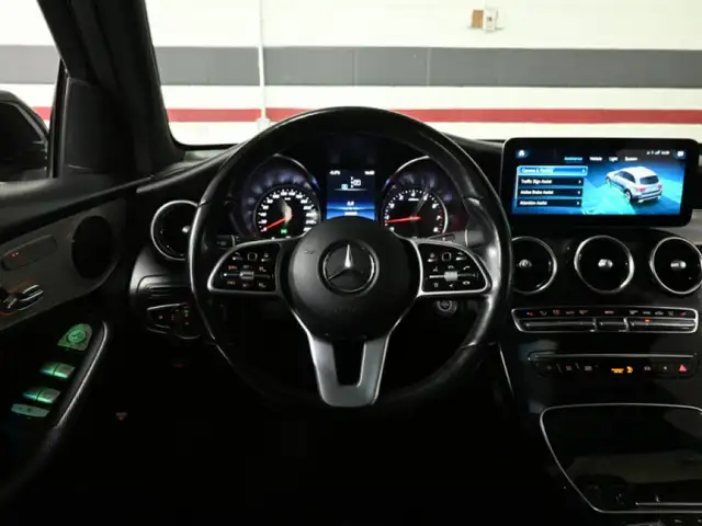 2022 Mercedes-Benz GLC 300 4MATIC Navigation Panoramic Roof Ambi - Photo 12