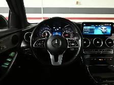 2022 Mercedes-Benz GLC 300 4MATIC Navigation Panoramic Roof Ambi - Photo 12