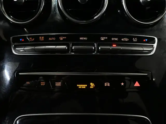2022 Mercedes-Benz GLC 300 4MATIC Navigation Panoramic Roof Ambi - Photo 21