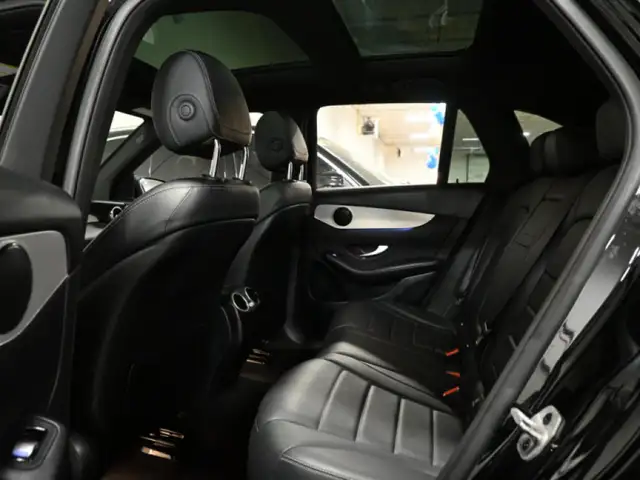 2022 Mercedes-Benz GLC 300 4MATIC Navigation Panoramic Roof Ambi - Photo 25