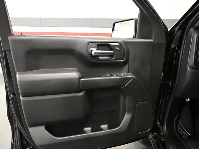 2024 Chevrolet Silverado 1500 Custom Trail Boss No Accident Z71 - Photo 11