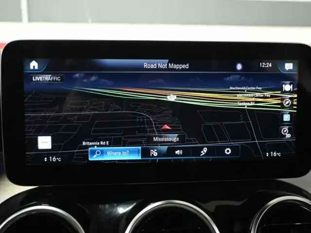 2022 Mercedes-Benz GLC 300 4MATIC No Accident Ambient Light 360C - Photo 16