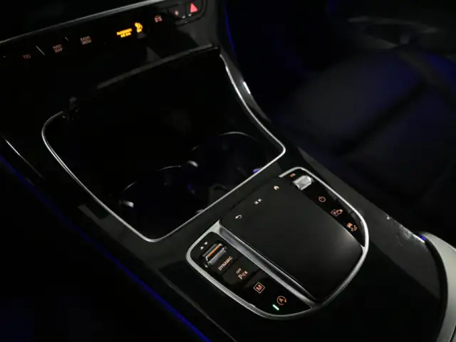 2022 Mercedes-Benz GLC 300 4MATIC No Accident Ambient Light 360C - Photo 22