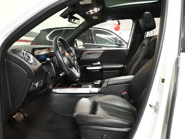 2023 Mercedes-Benz GLB 250 4MATIC No Accident Panoramic Roof Amb - Photo 24