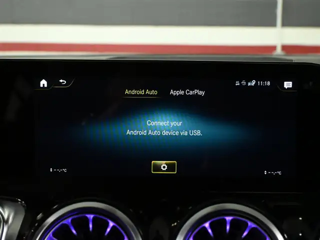2023 Mercedes-Benz GLB 250 4MATIC No Accident Panoramic Roof Amb - Photo 18