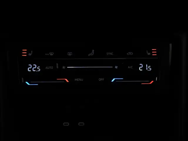 2024 Volkswagen Tiguan Comfortline Leather Heated Seats Side Ass - Photo 18