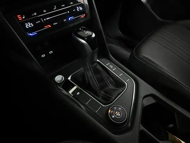 2024 Volkswagen Tiguan Comfortline Leather Heated Seats Side Ass - Photo 19